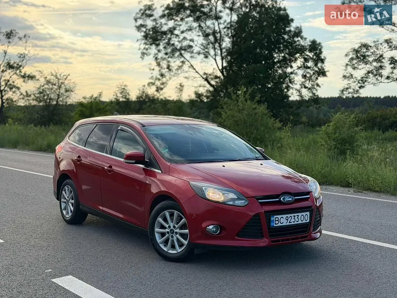 Ford Focus 2011 photo 4