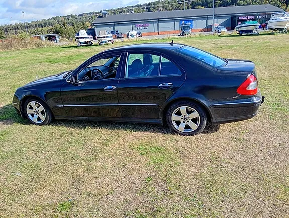 Mercedes-Benz E200 D 2007 photo 2