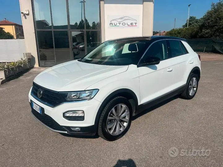 Volkswagen T-Roc 2018 photo 3