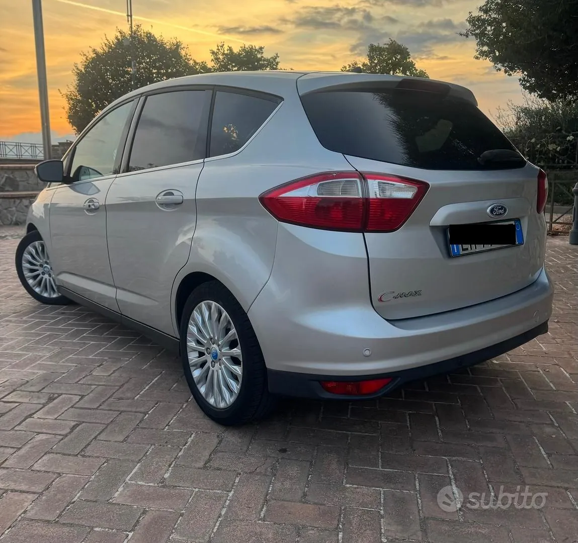 Ford C-Max 2013 photo 2