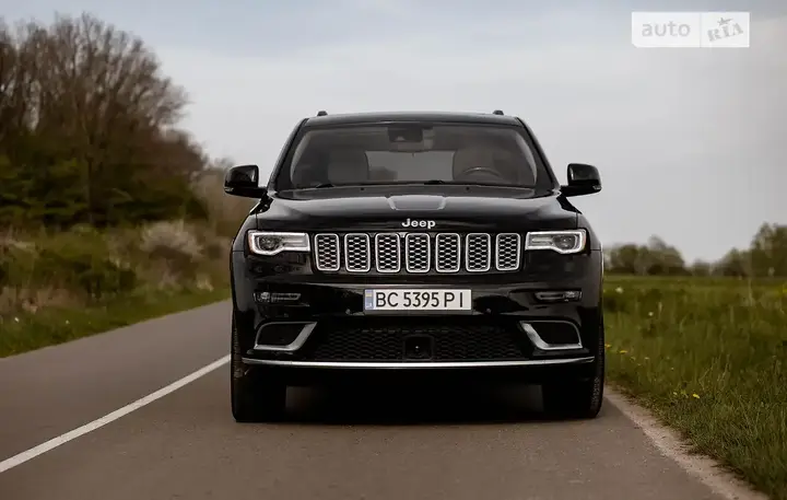Jeep Grand Cherokee 2019 photo 2