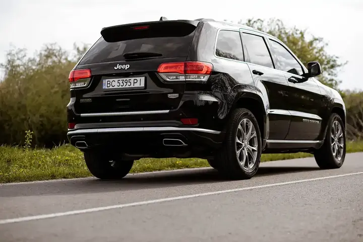 Jeep Grand Cherokee 2019 photo 4