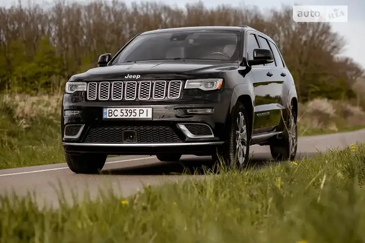 Jeep Grand Cherokee 2019 photo 3