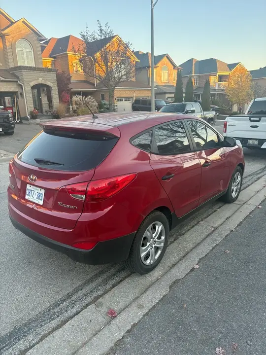 Hyundai Tucson 2011 photo 2