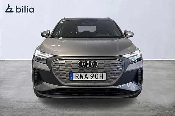 Audi Q4 E-Tron 2025 photo 2