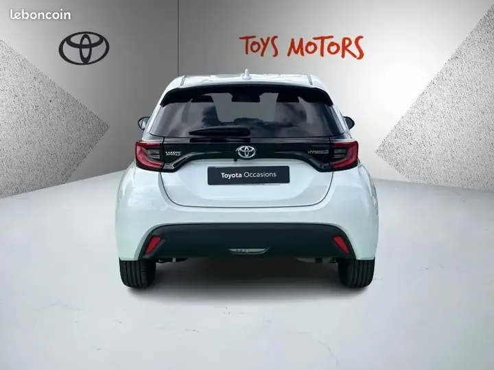 Toyota Yaris 2022 photo 4