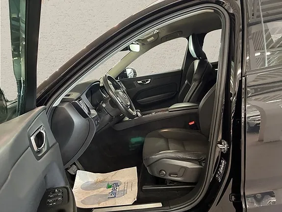 Volvo Xc60 2020 photo 4
