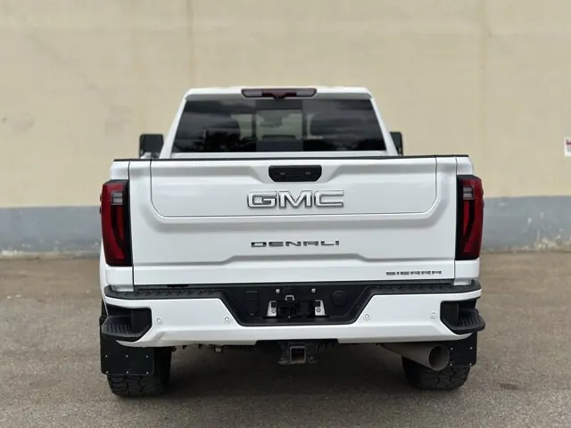 GMC Sierra 2025 photo 3