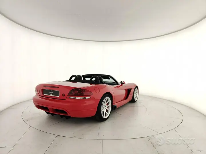 Dodge Viper 2004 photo 3