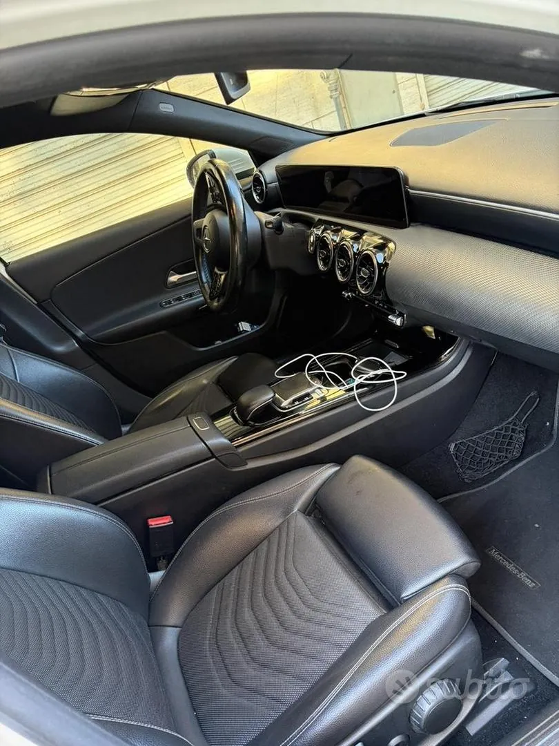 Mercedes-Benz A180D