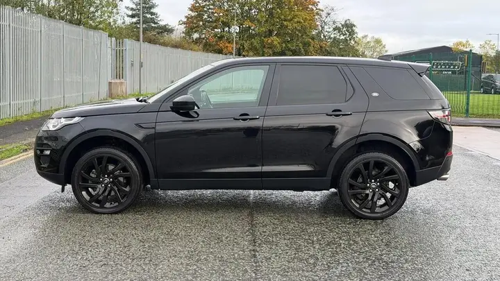 Land Rover Discovery Sport 2018 photo 4