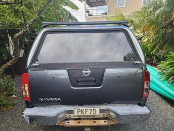 Nissan Navara 2011 photo 4