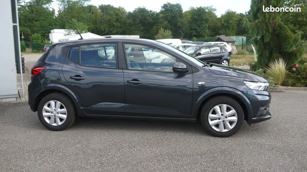 Dacia Sandero 2021 photo 2