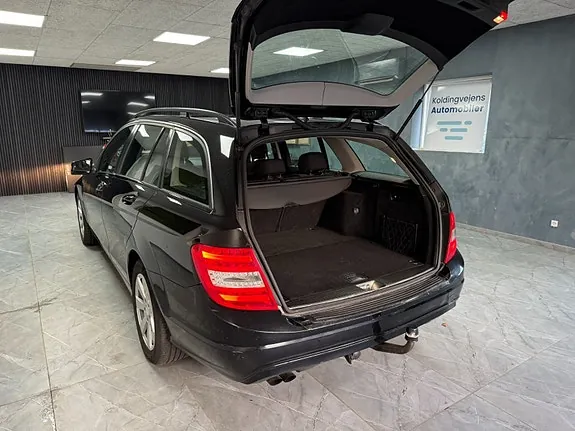 Mercedes-Benz C180 2012 photo 5
