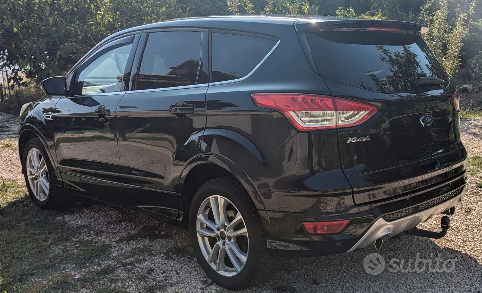 Ford Kuga 2015 photo 3