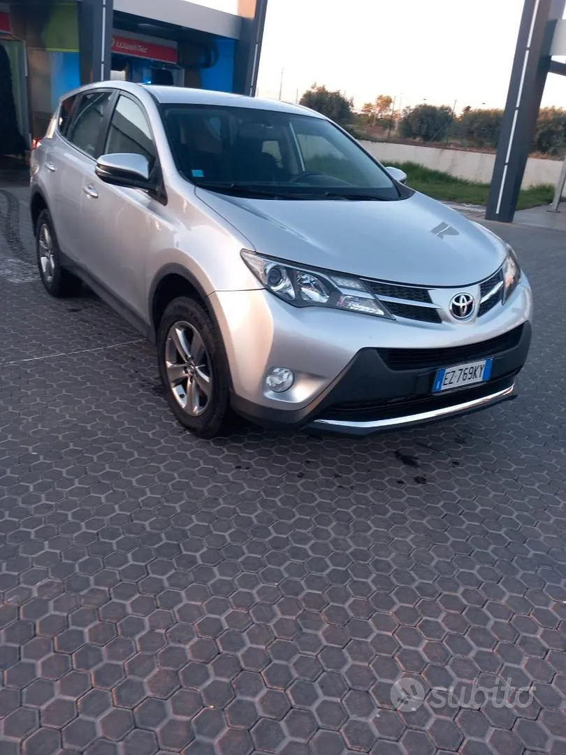Toyota Rav4 2015 photo 3