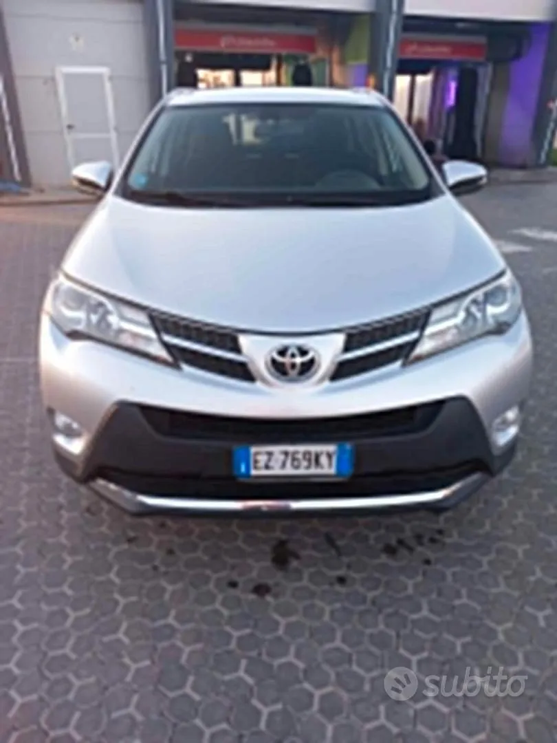 Toyota Rav4 2015 photo 2