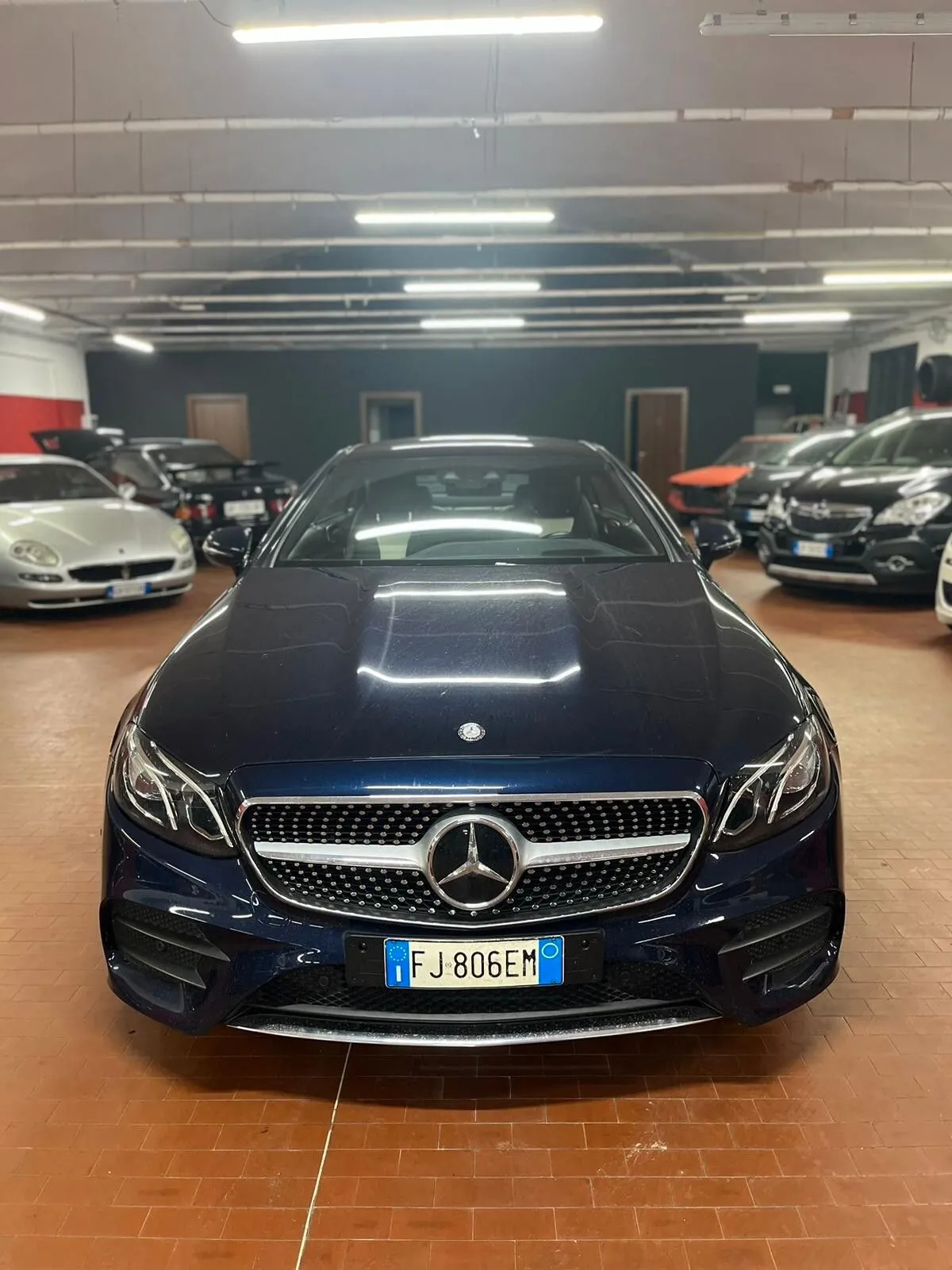 Mercedes-Benz E 220