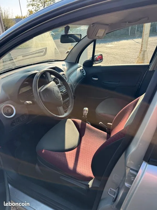 Citroen C3 2010 photo 3