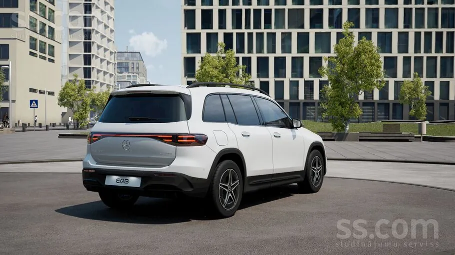 Mercedes-Benz Eqb 2025 photo 4