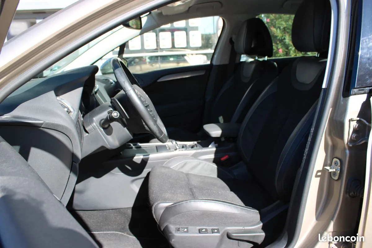 Citroen C4 2012 photo 5