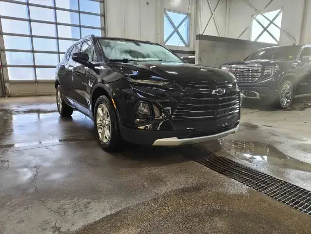 Chevrolet Blazer 2020 photo 3
