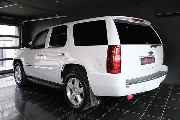 Chevrolet Tahoe 2010 photo 3
