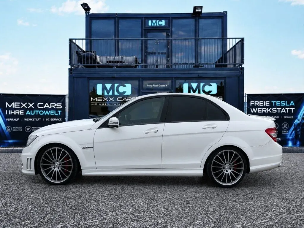 Mercedes-Benz C-Class 2010 photo 2