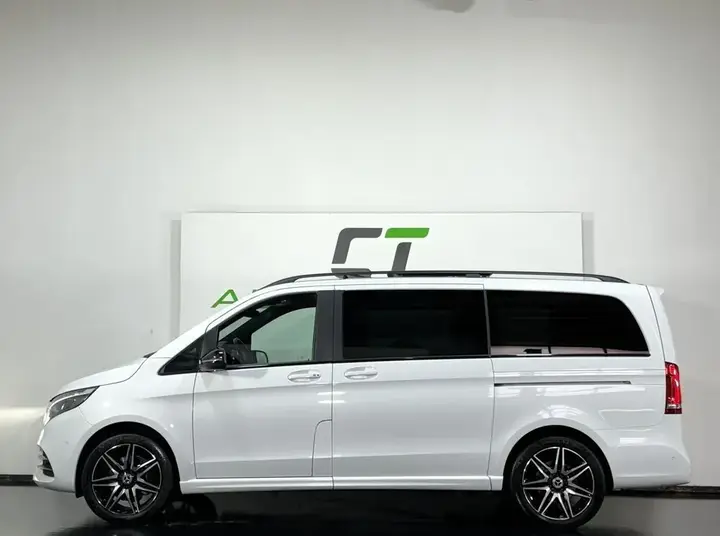 Mercedes-Benz V-Class 2022 photo 3