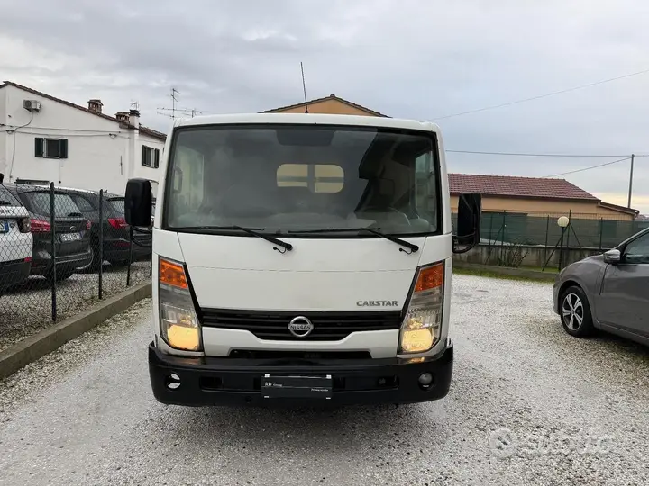 Nissan Cabstar 2008 photo 2