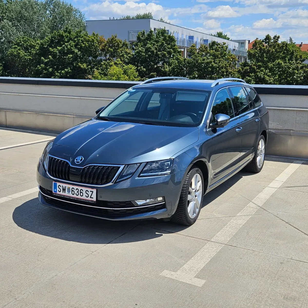 Skoda Octavia 2021 photo 3