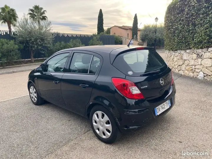 Opel Corsa 2013 photo 4