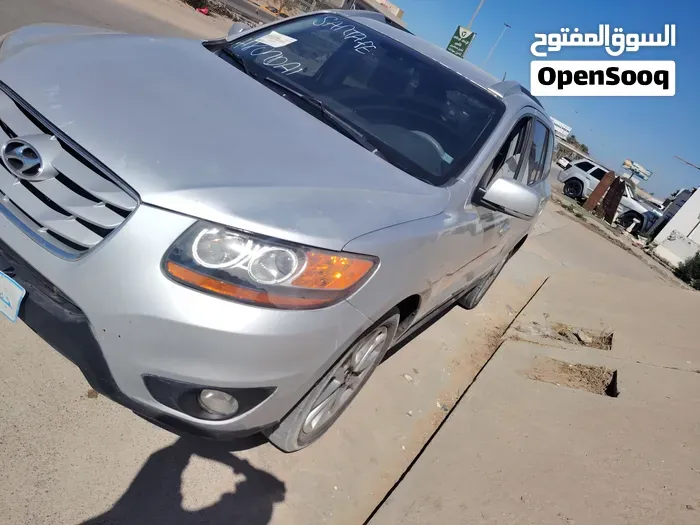 Hyundai Santa Fe 2012 photo 4