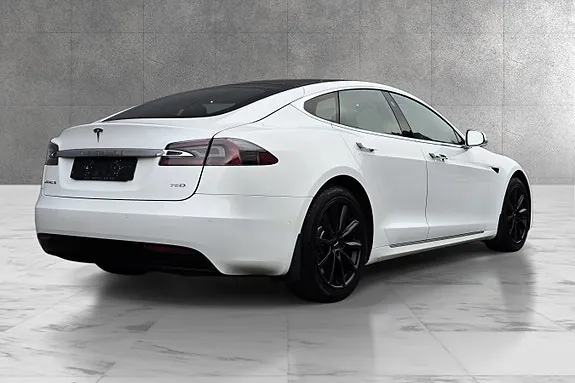 Tesla Model S 2018 photo 5