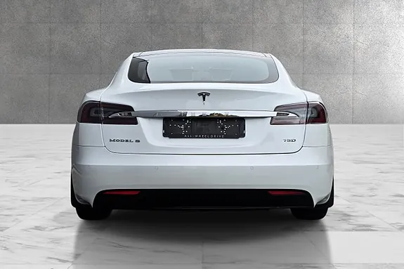 Tesla Model S 2018 photo 4