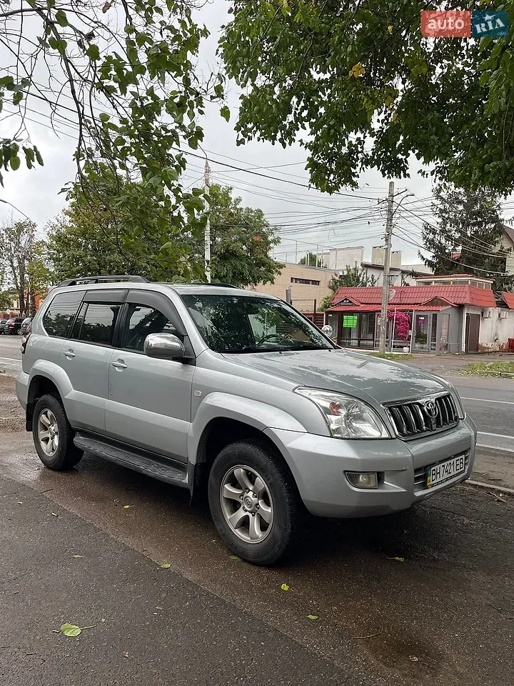 Toyota Land Cruiser Prado 2007 photo 2