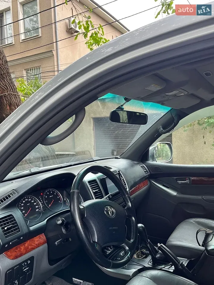Toyota Land Cruiser Prado 2007 photo 5