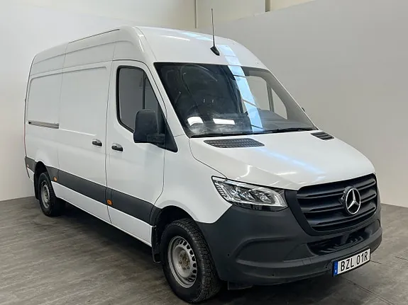 Mercedes-Benz Sprinter 319