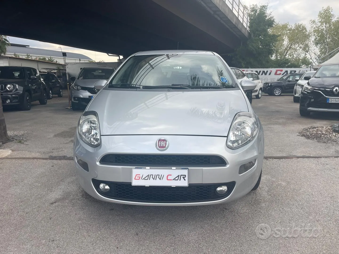 Fiat Punto 2016 photo 2