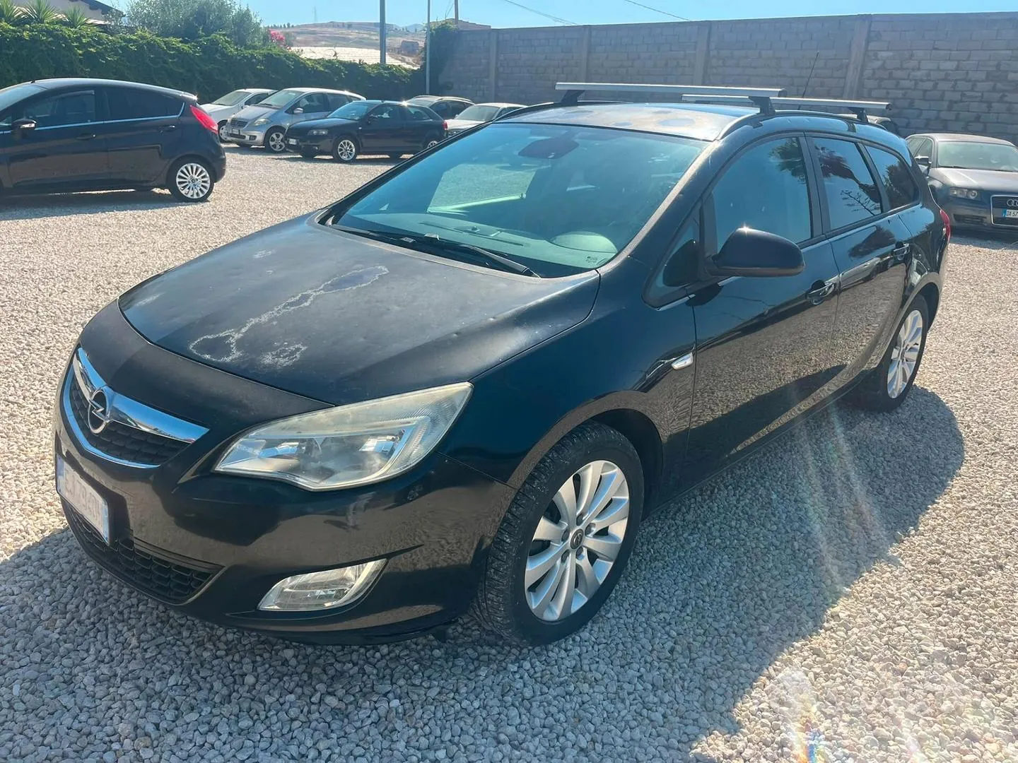 Opel Astra 2011 photo 3