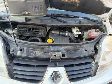 Renault Trafic 2012 photo 3