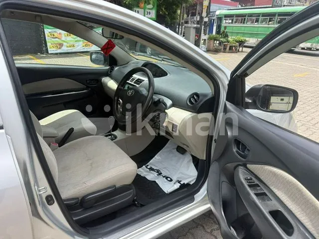 Toyota Yaris 2008 photo 4