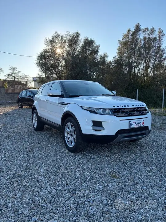 Land Rover Range Rover Evoque 2011 photo 4