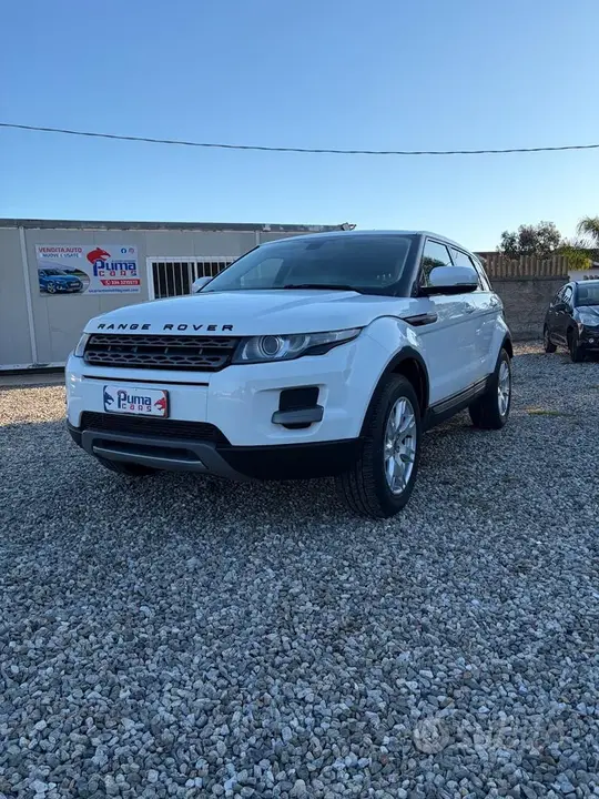 Land Rover Range Rover Evoque 2011 photo 2