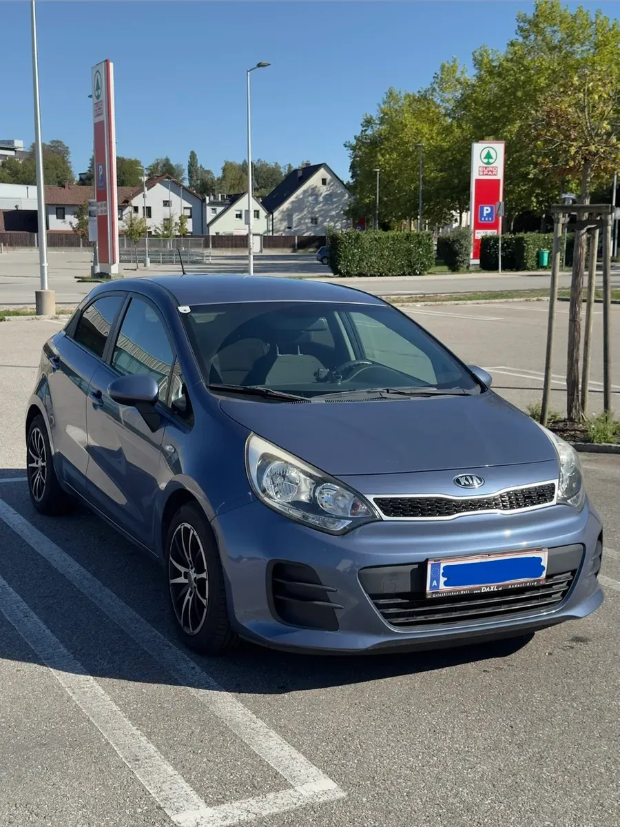 Kia Rio 2015 photo 2