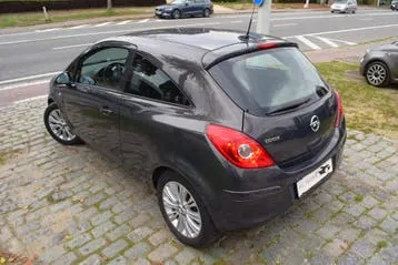 Opel Corsa 2013 photo 2
