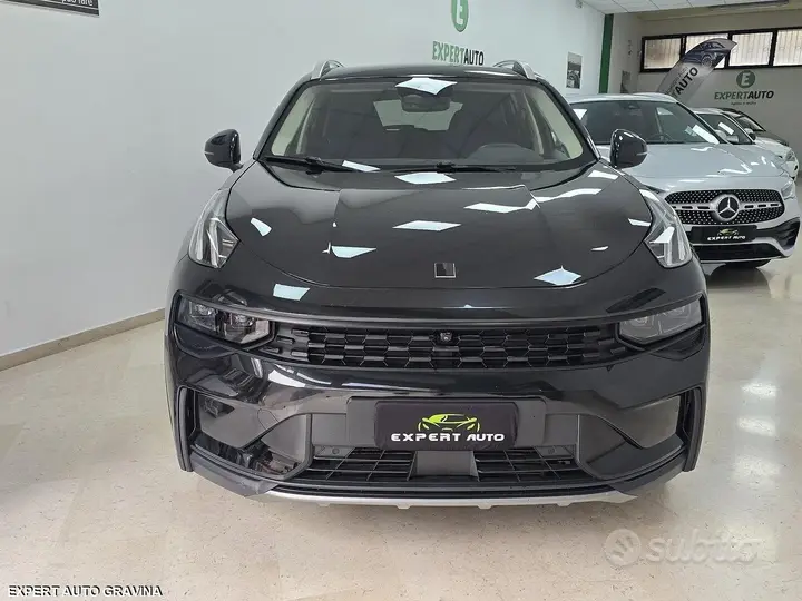 Volvo Xc40 2023 photo 2