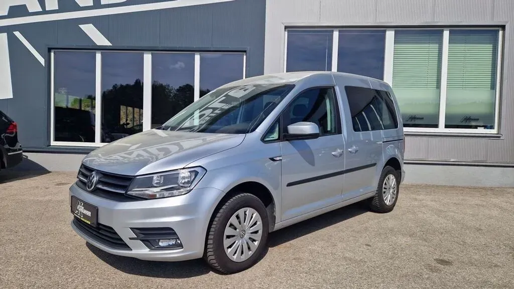 Volkswagen Caddy 2019 photo 2