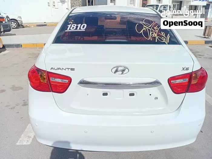 Hyundai Avante 2010 photo 4
