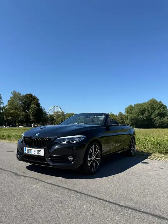 BMW 2 Series Cabrio 2021 photo 2